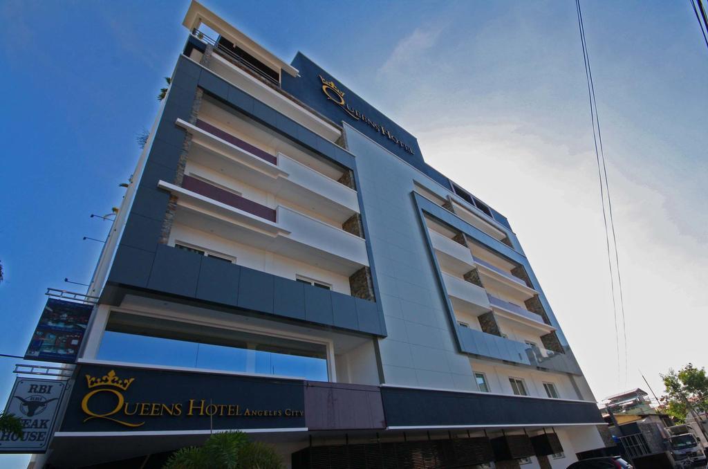 Queens Hotel Angeles City Zewnętrze zdjęcie